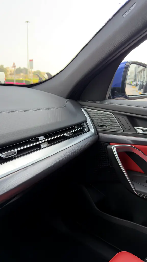 BMW X2 20i M sport , 5 Years service and warranty - Image 12