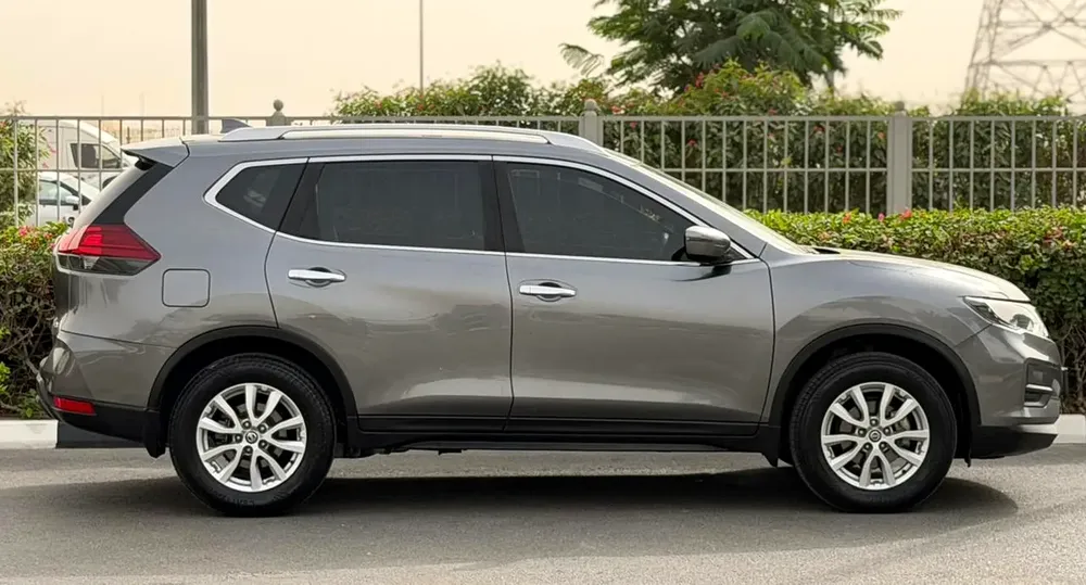 2022/Nissan/X-Trail/Low Price/GCC/Immaculate Condition/Own in Cash/Auto Loan at 0% Down Payment - Image 5
