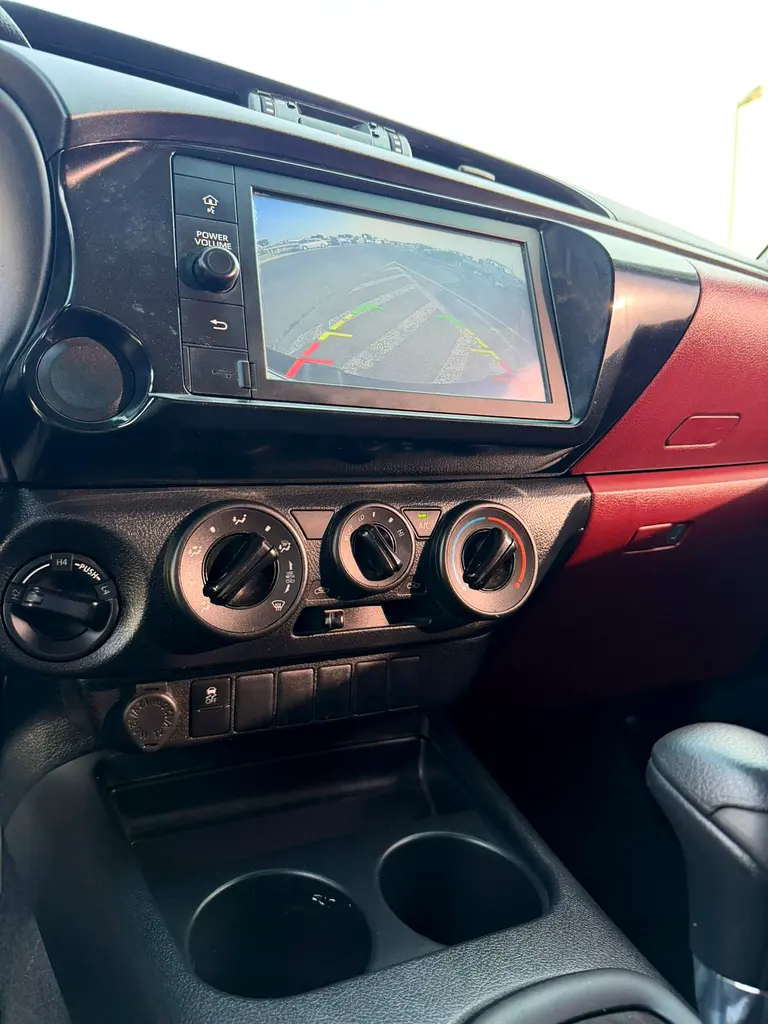 2022 Toyota Hilux GR Sports Modified - 2.7L V4 AWD -GCC- Full Off Road Rollbar - Special Colour - Image 17