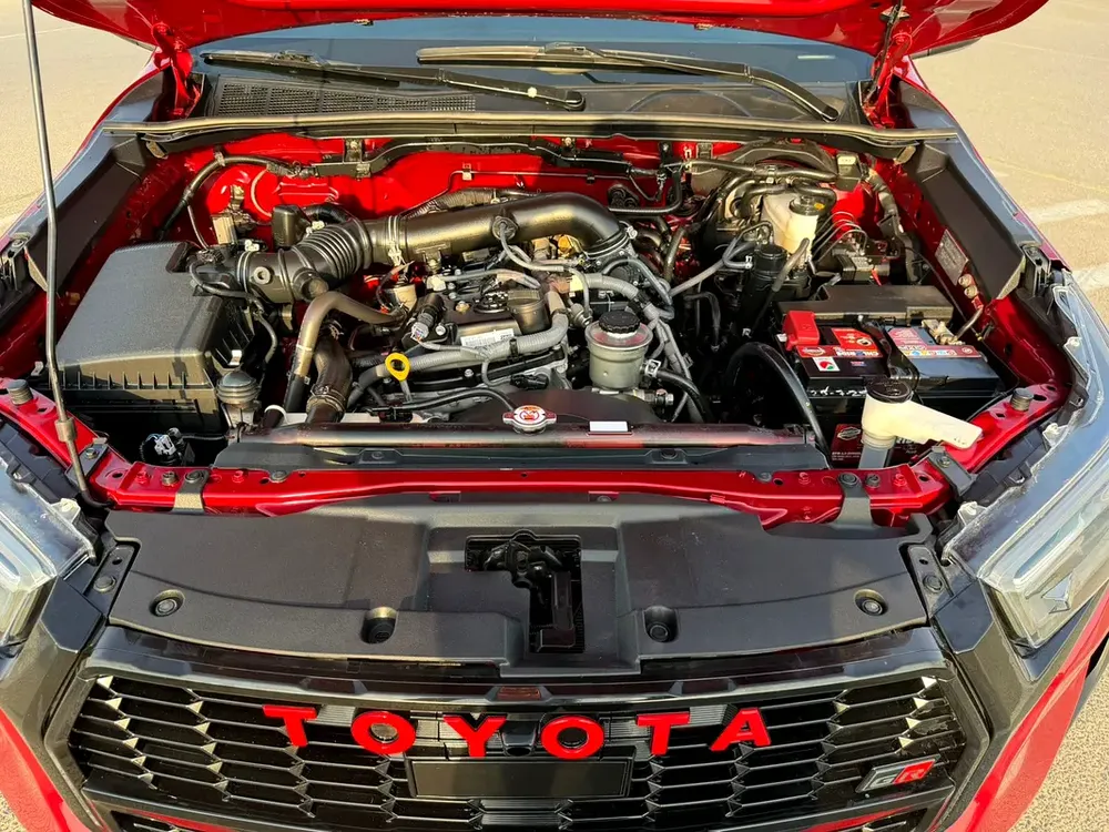 2022 Toyota Hilux GR Sports Modified - 2.7L V4 AWD -GCC- Full Off Road Rollbar - Special Colour - Image 18