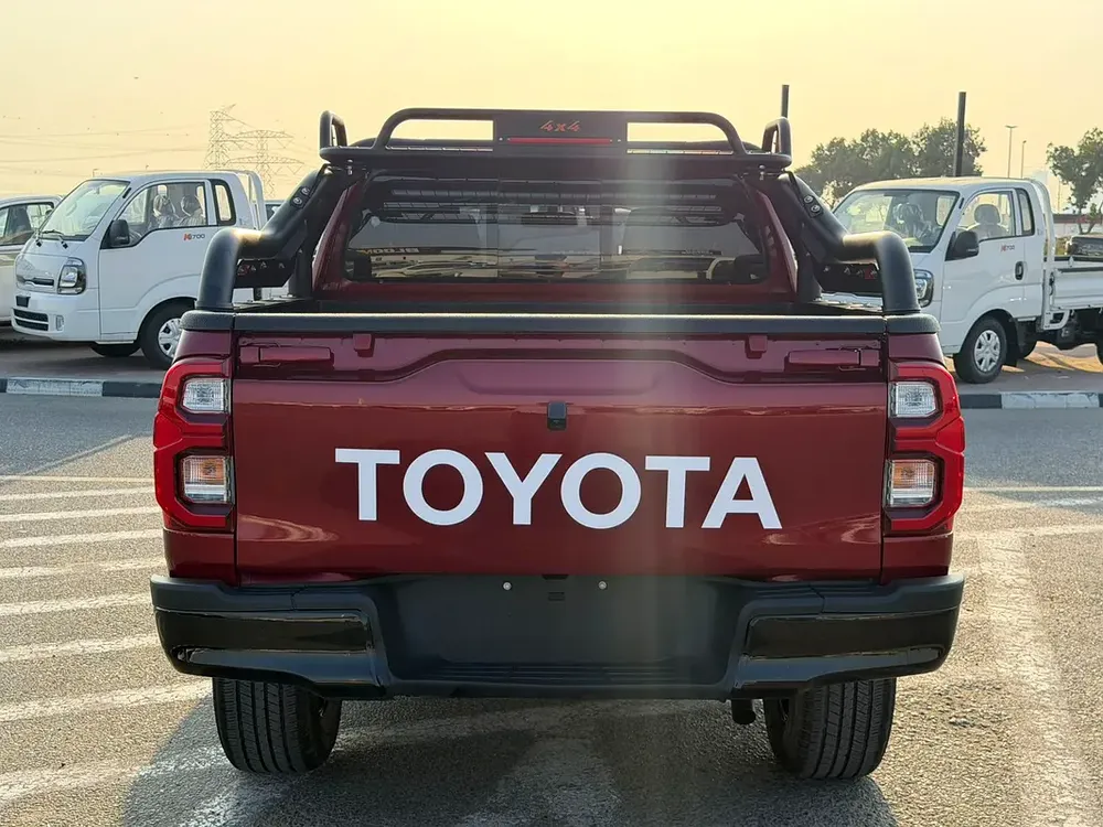 2022 Toyota Hilux GR Sports Modified - 2.7L V4 AWD -GCC- Full Off Road Rollbar - Special Colour - Image 6