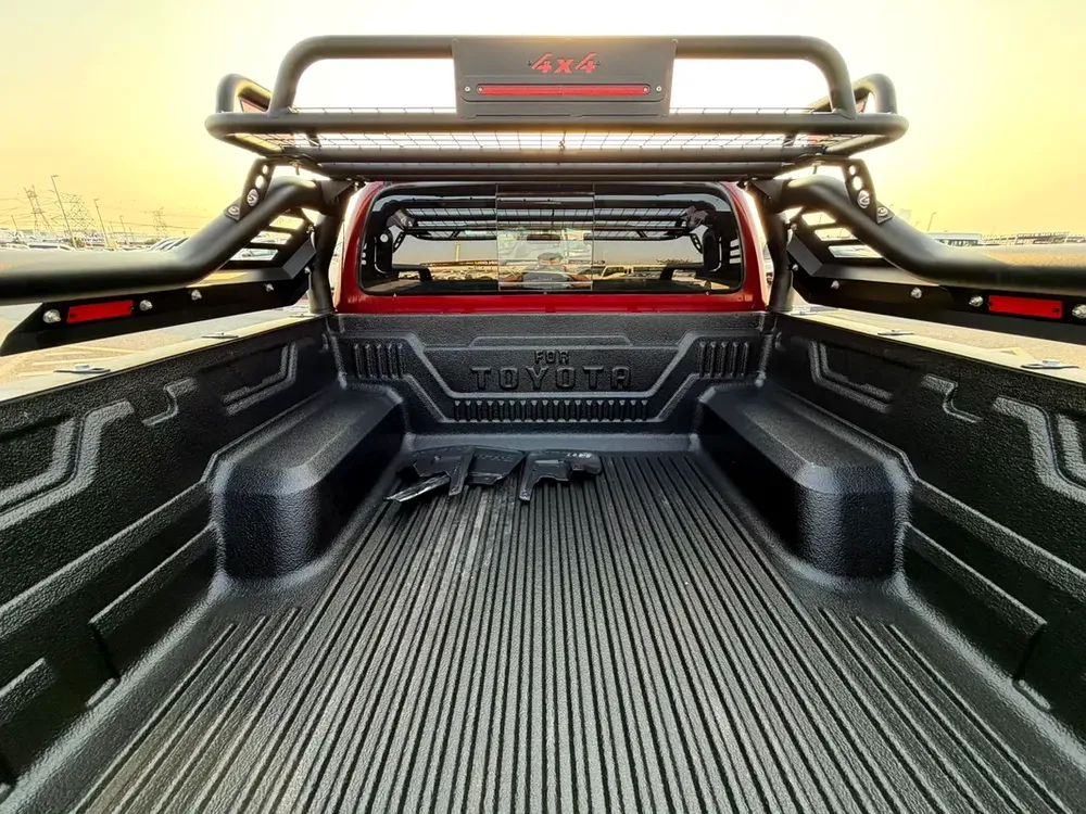 2022 Toyota Hilux GR Sports Modified - 2.7L V4 AWD -GCC- Full Off Road Rollbar - Special Colour - Image 7