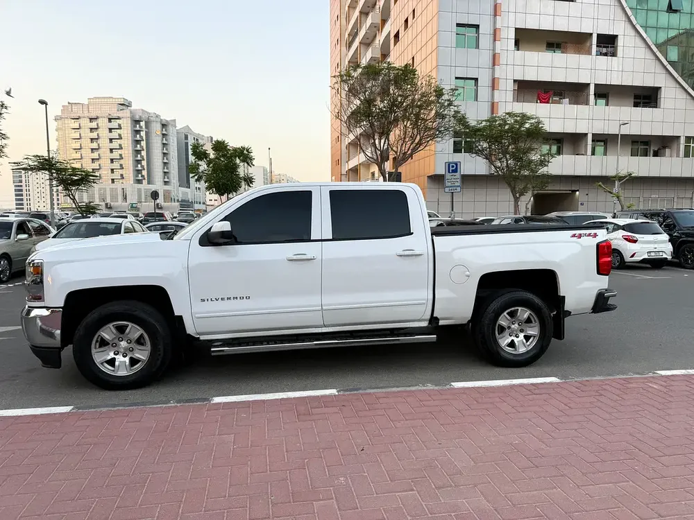 Chevrolet Silverado 1500 LT Trail Boss 2018 | GCC Specs | Off-Road Ready - Image 4