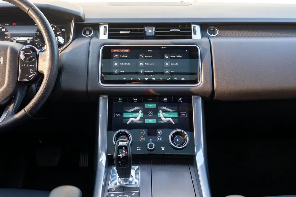 2019 Land Rover Range Rover Sport HSE Dynamic | GCC Specs | Low Mileage - Image 15