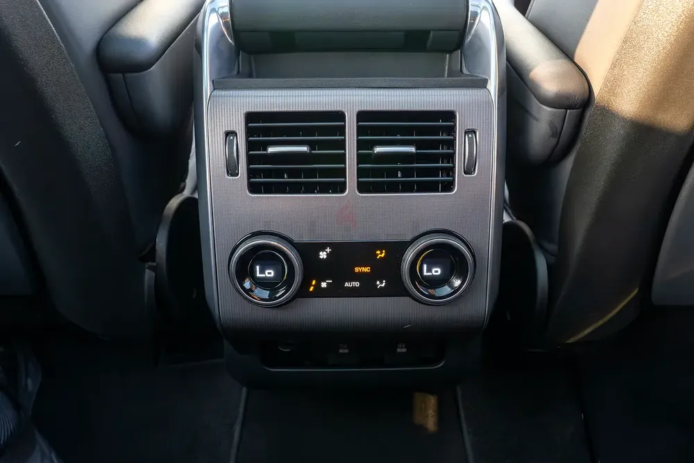 2019 Land Rover Range Rover Sport HSE Dynamic | GCC Specs | Low Mileage - Image 16