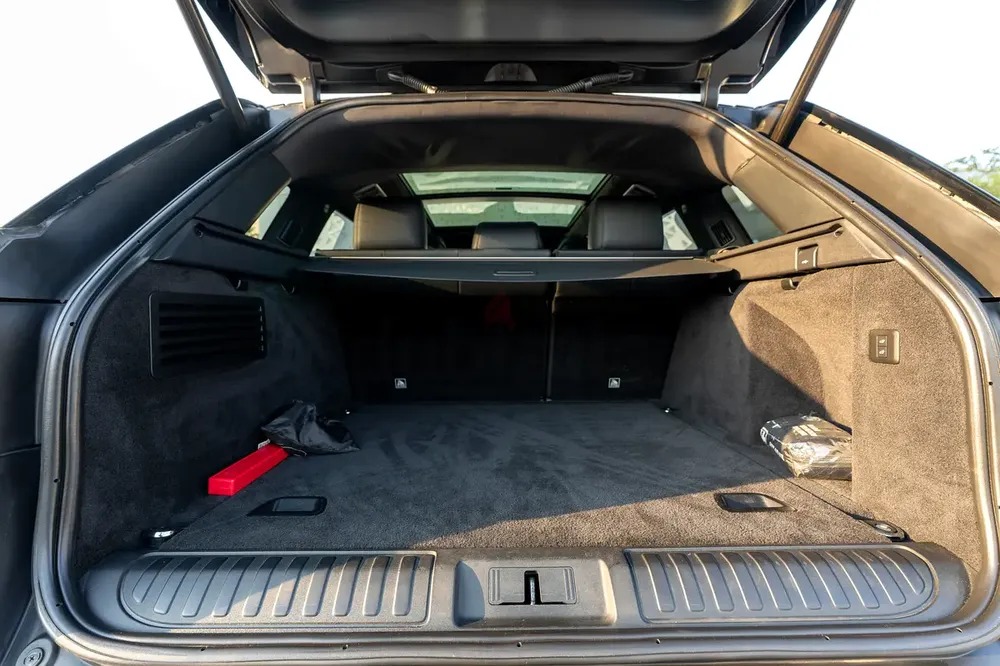 2019 Land Rover Range Rover Sport HSE Dynamic | GCC Specs | Low Mileage - Image 19