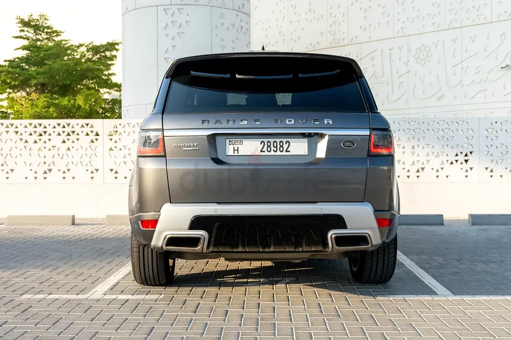 2019 Land Rover Range Rover Sport HSE Dynamic | GCC Specs | Low Mileage - Image 7