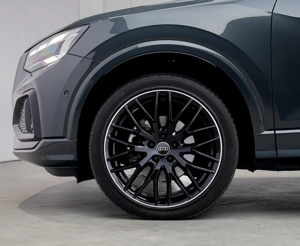 S Line •  Low Mileage • Audi Warranty + Service Contract • GCC - Image 17
