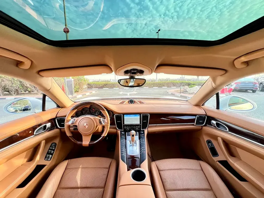 GCC Specs Porsche Panamera 4 - 2011 - Image 17