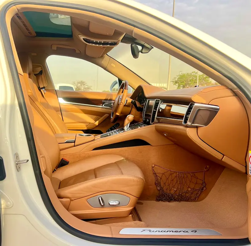 GCC Specs Porsche Panamera 4 - 2011 - Image 18