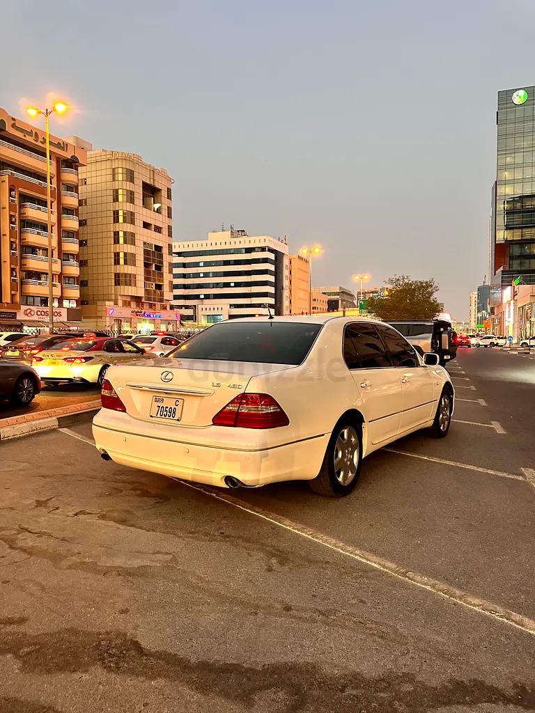 Lexus LS430: Urgent Sale - Image 4