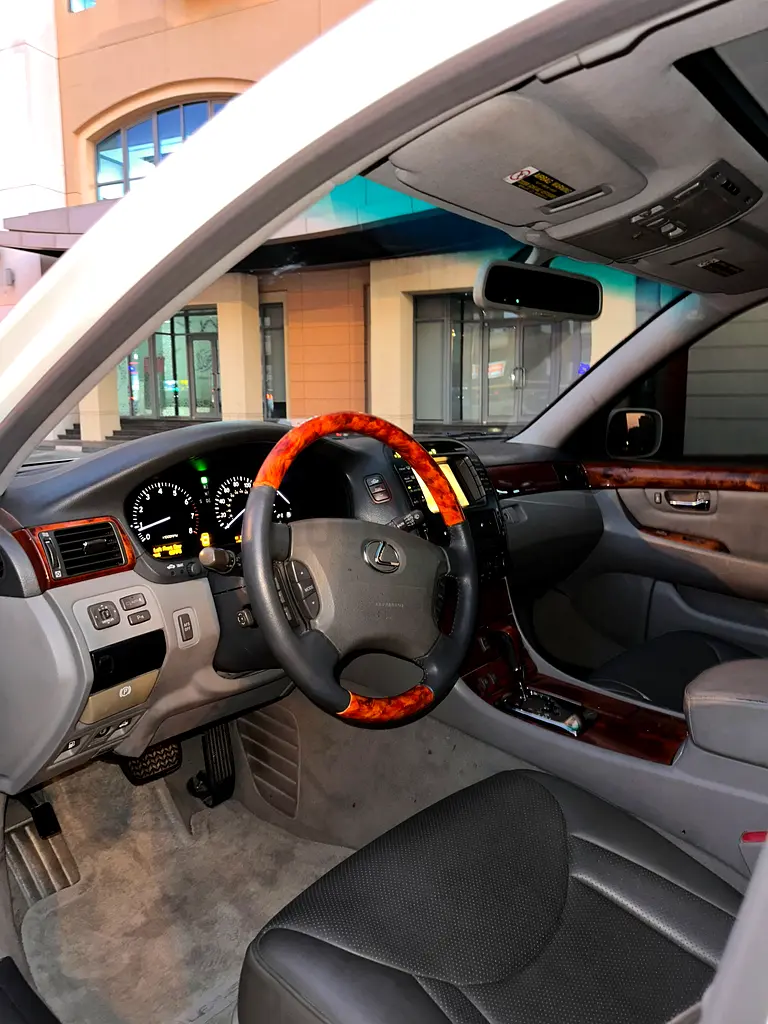Lexus LS430: Urgent Sale - Image 7