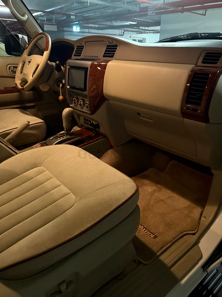 Nissan super safari - Image 8