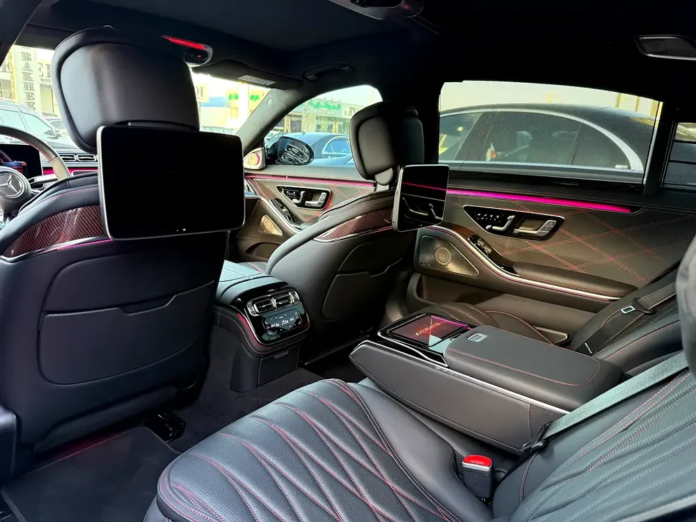 2024 Mercedes-Benz S 63 AMG E Performance - Image 12