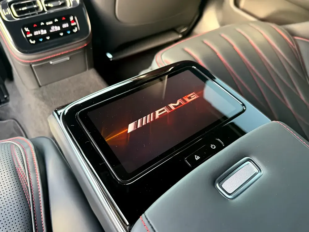 2024 Mercedes-Benz S 63 AMG E Performance - Image 13