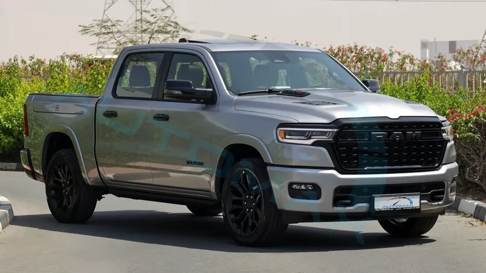 ( Only For Export ) 2026/2026 RAM 1500 LIMITED CREW CAB SST H.O 3.0TT GCC BRAND NEW - Image 4