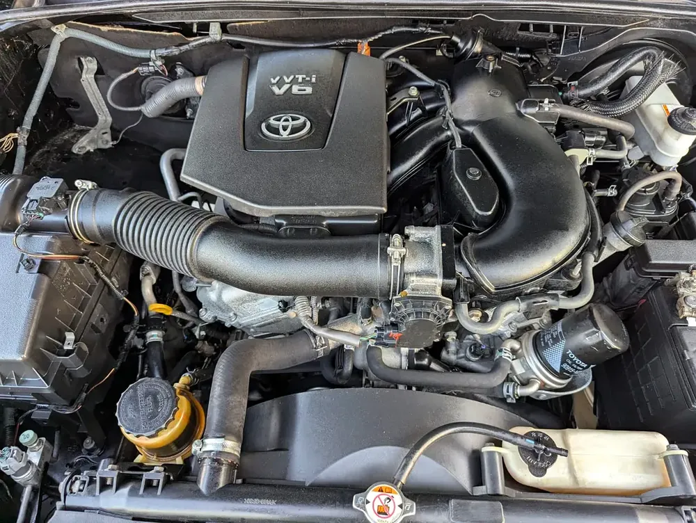 TOYOTA FORTUNER 2017 FACELIFTED 2025 GXR V6 4.0L GCC IN EXCELLENT CONDITION - Image 11