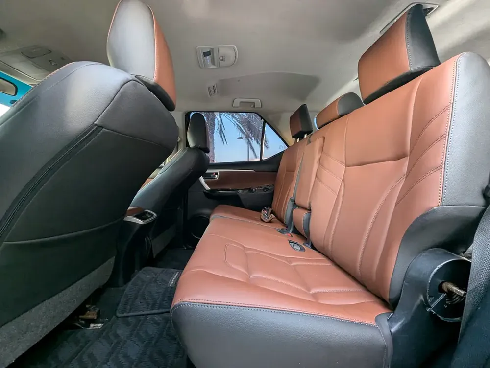 TOYOTA FORTUNER 2017 FACELIFTED 2025 GXR V6 4.0L GCC IN EXCELLENT CONDITION - Image 5