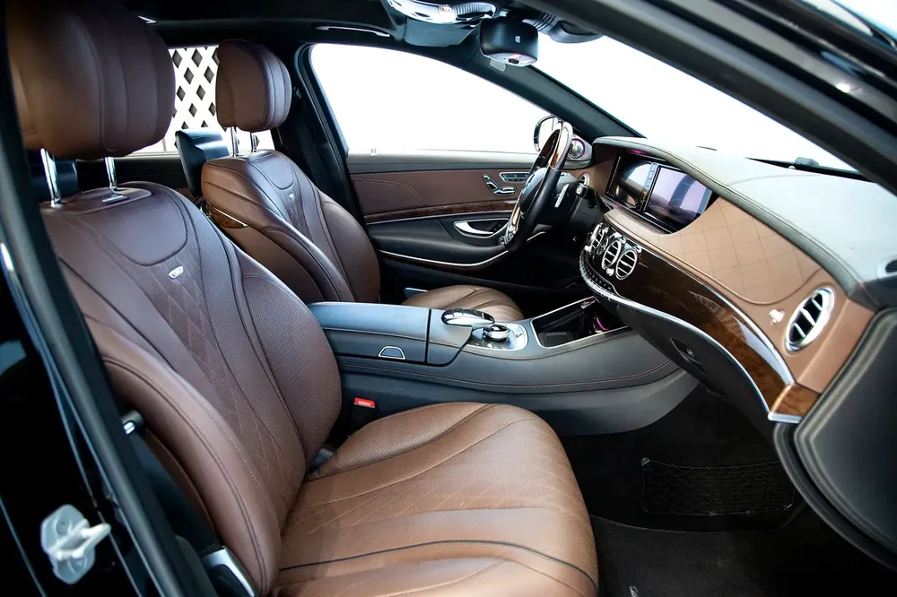 MAYBACH S600 V12 | REAR ENTERTAINMENT | BURMESTER AUDIO | GCC | WARRANTY AVAILABLE - Image 14