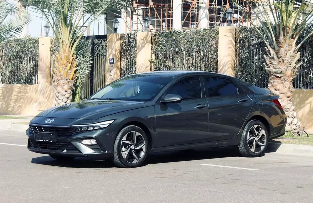 2025 Hyundai Elantra 2025 GCC with Warranty Available on Cash and Bank finance  Zero % DownPayment - Image 4