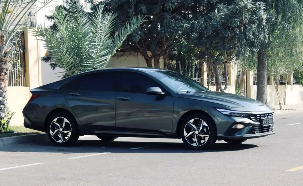 2025 Hyundai Elantra 2025 GCC with Warranty Available on Cash and Bank finance  Zero % DownPayment - Image 6
