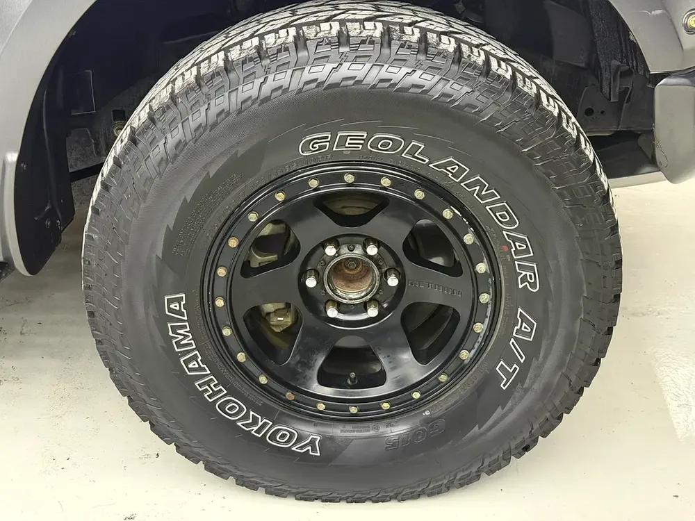 FORD -RAPTOR 2017 213000 KMS FULL OPTIONS ( PERFORMANCE) FULL SERVICE HISTORY ( 4 DOORS ) GCC SPECS - Image 10