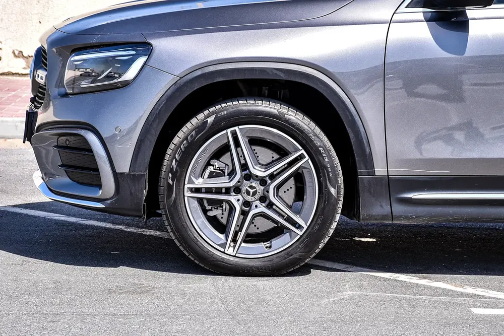 2200 M/P WITH ZERO DOWNPAYMENT Mercedes-Benz GLB 250 4MATIC | Brand New | Luxury Compact SUV - Image 18