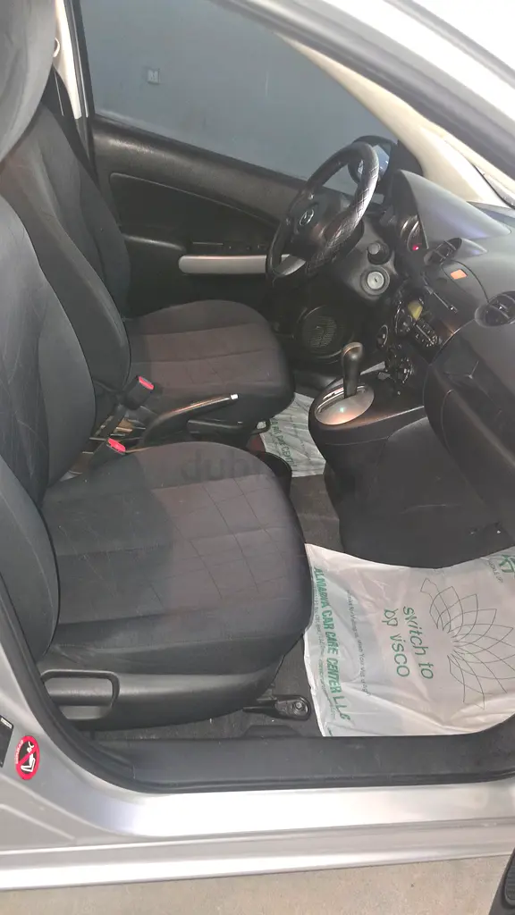 Mazda 2 2015 GCC Specs - Well Maintained Compact Hatchback - Image 10