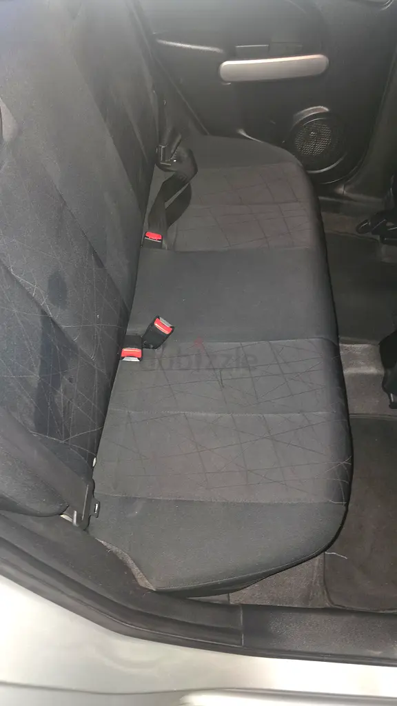 Mazda 2 2015 GCC Specs - Well Maintained Compact Hatchback - Image 5