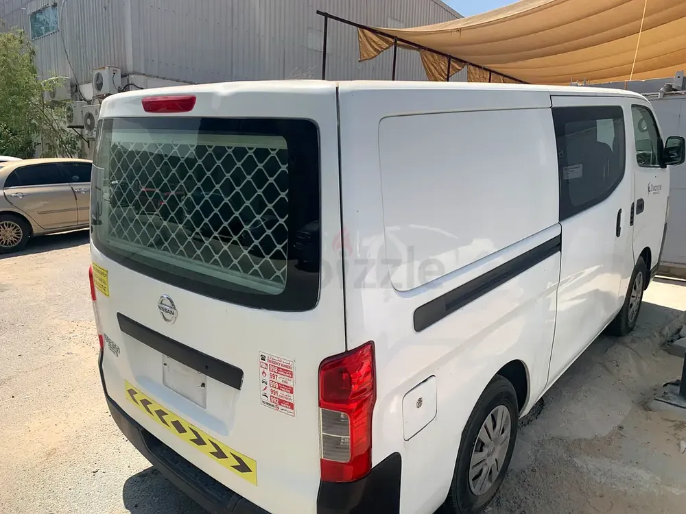 NISSAN URVAN FOR SALE - Image 4
