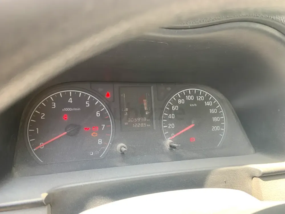 NISSAN URVAN FOR SALE - Image 7