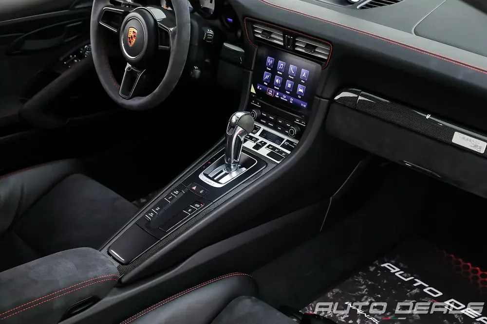 2018 Porsche 911 GT2 RS | GCC Specs | Full Service History | Very Low Mileage | 3.8L F6 - Image 16