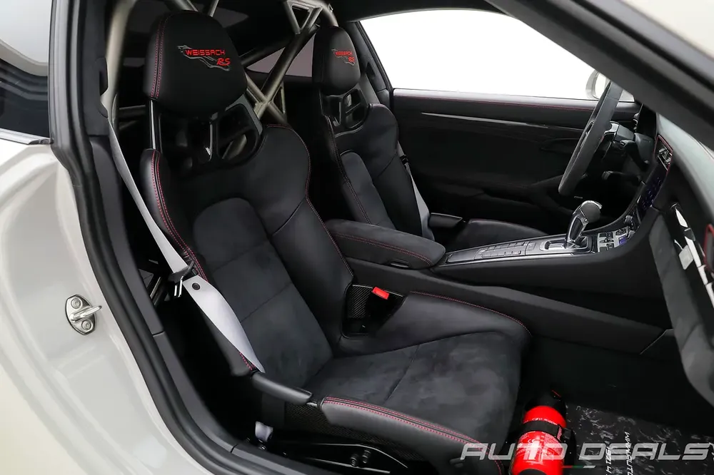 2018 Porsche 911 GT2 RS | GCC Specs | Full Service History | Very Low Mileage | 3.8L F6 - Image 20