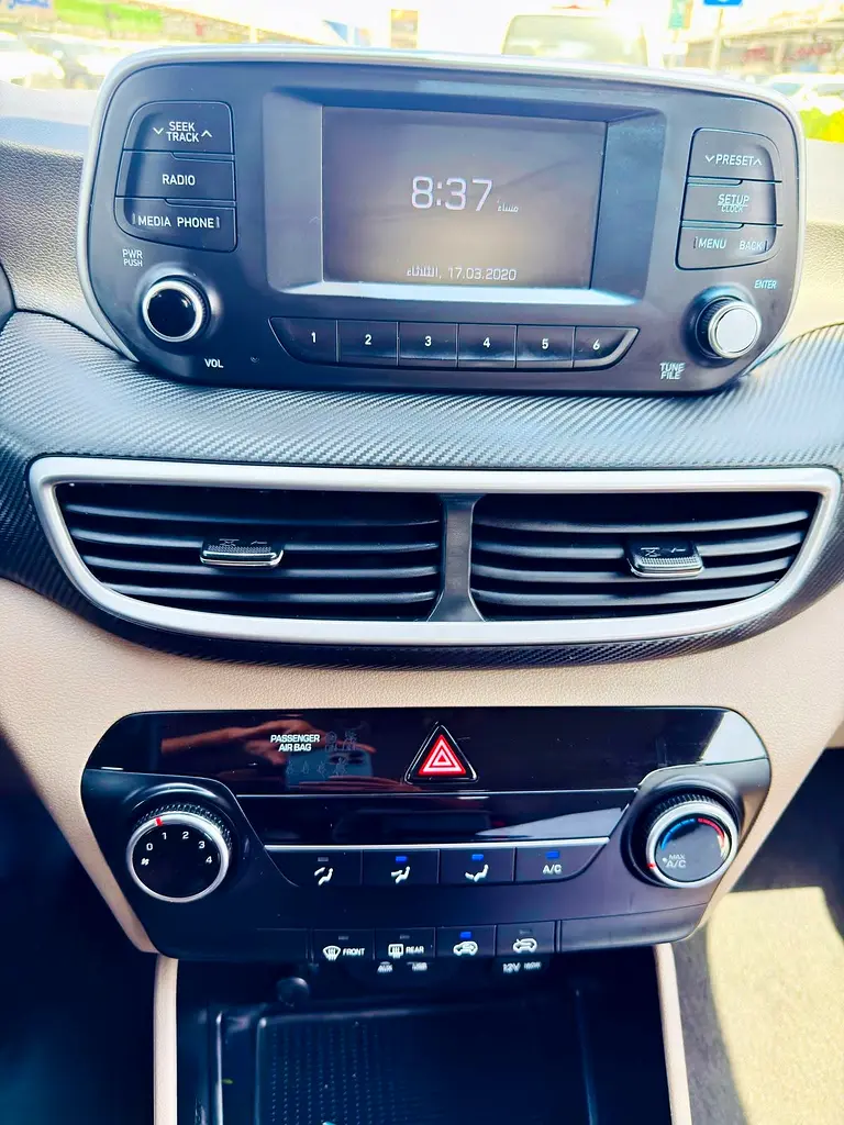 Hyundai Tucson 2.4L AWD Model 2020 GCC Specifications Immaculate Condition - Image 11