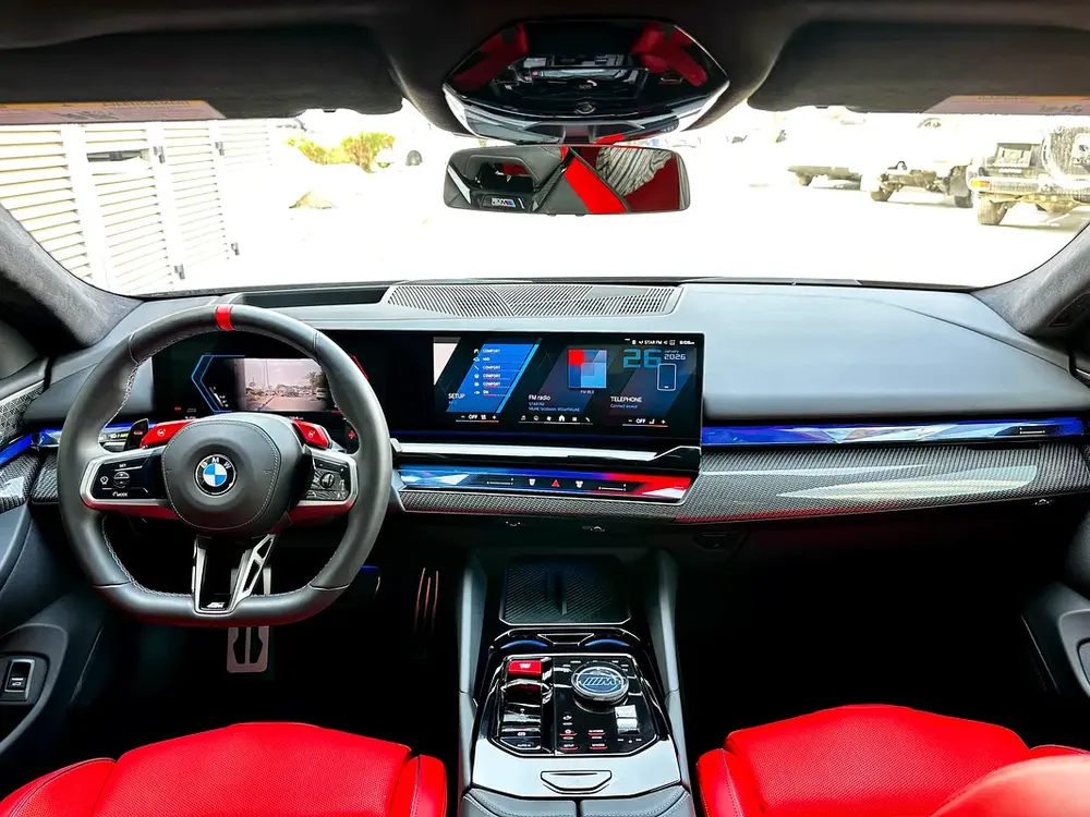 BMW M5 COMPETITION 2025 – UNDER WARRANTY AGMC – CLEAN TITLE – CLEAN CARFAX – MATTE BLACK - Image 9