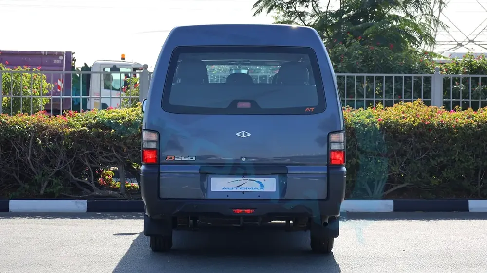 ( Only For Export ) 2025 CMC D260 Window Van 2.4L RWD GCC BRAND NEW - Image 6