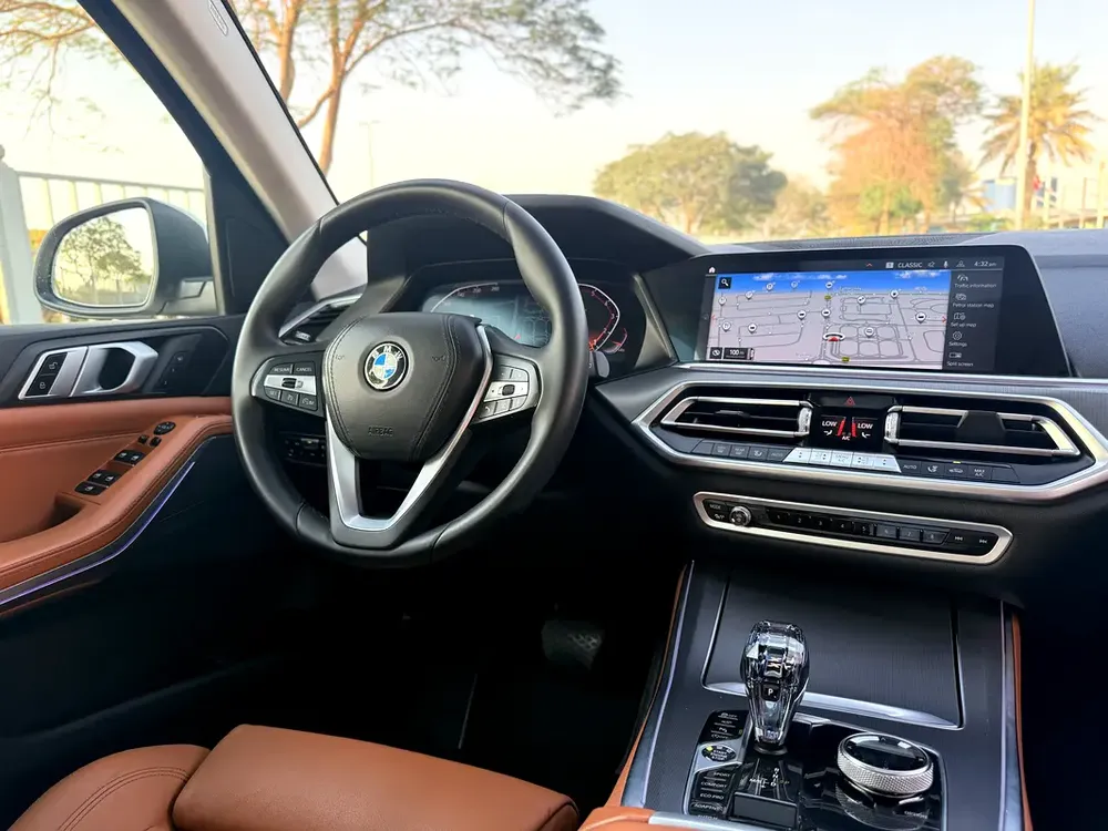BMW X5 xDrive40i 2019 ( GCC – Excellent Condition – Luxury SUV ) - Image 14