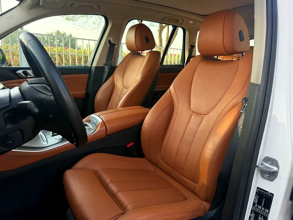 BMW X5 xDrive40i 2019 ( GCC – Excellent Condition – Luxury SUV ) - Image 15