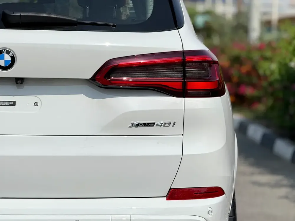 BMW X5 xDrive40i 2019 ( GCC – Excellent Condition – Luxury SUV ) - Image 7