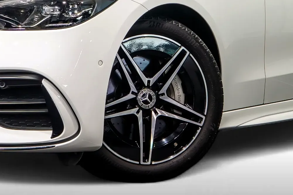 0% Downpayment | Mercedes-Benz Gargash Service Package and Warranty | AED 2,731 P/M - Image 9