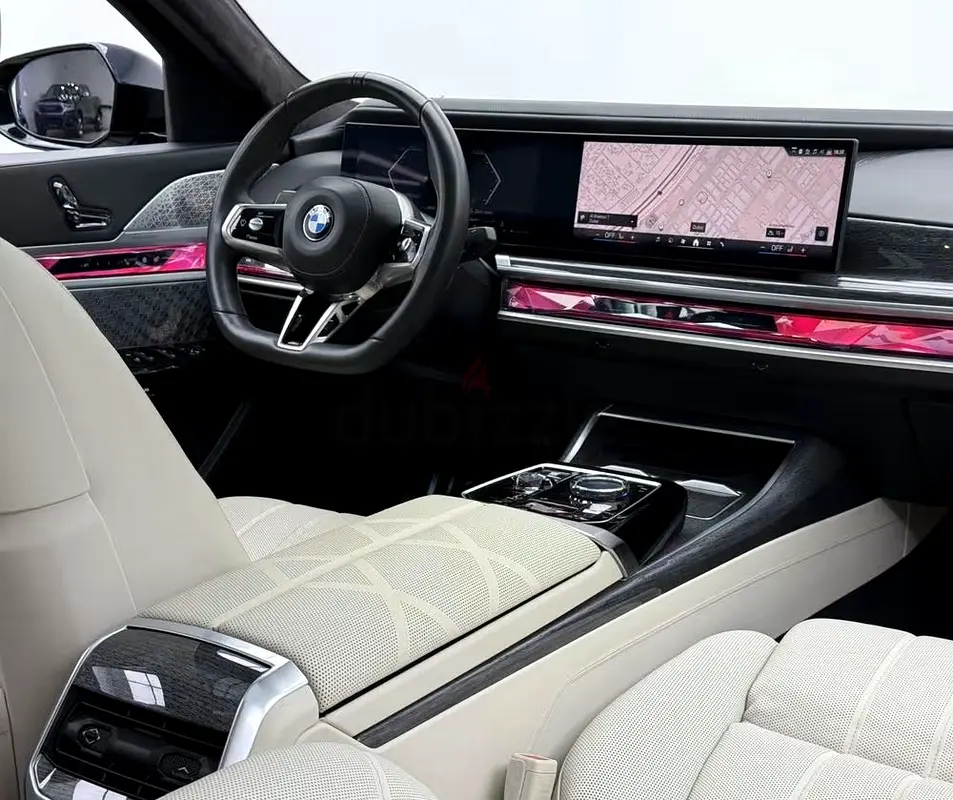 BMW 7-Series 760Li 2023 GCC Specs Luxury Sedan - Image 11