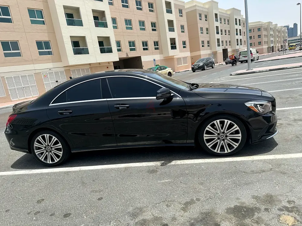 2018 Mercedes-Benz CLA 250 | Sleek Design | Low Mileage - Image 6
