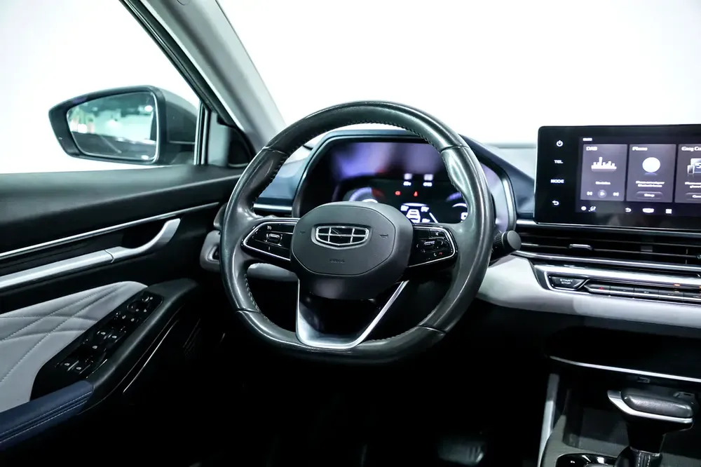 GEELY WARRANTY 2028 / 150,000 KM | SUNROOF | LEATHER | 1.5 GCC | AED 700 PM - Image 10