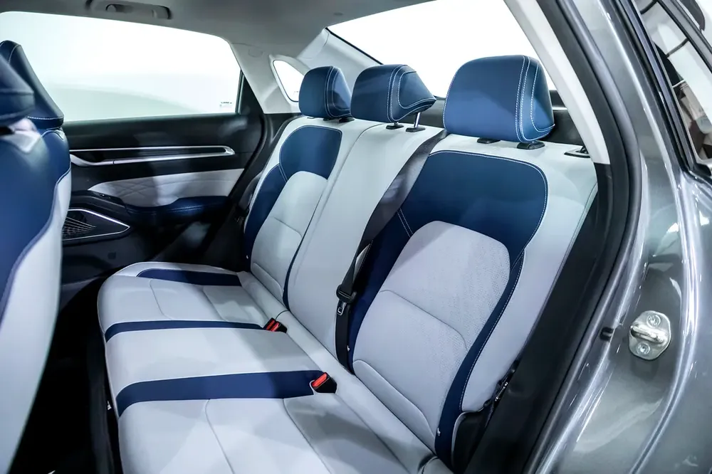 GEELY WARRANTY 2028 / 150,000 KM | SUNROOF | LEATHER | 1.5 GCC | AED 700 PM - Image 15
