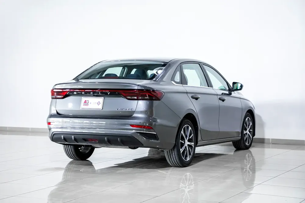 GEELY WARRANTY 2028 / 150,000 KM | SUNROOF | LEATHER | 1.5 GCC | AED 700 PM - Image 4