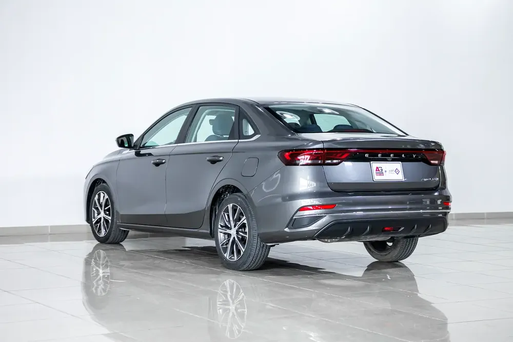 GEELY WARRANTY 2028 / 150,000 KM | SUNROOF | LEATHER | 1.5 GCC | AED 700 PM - Image 6