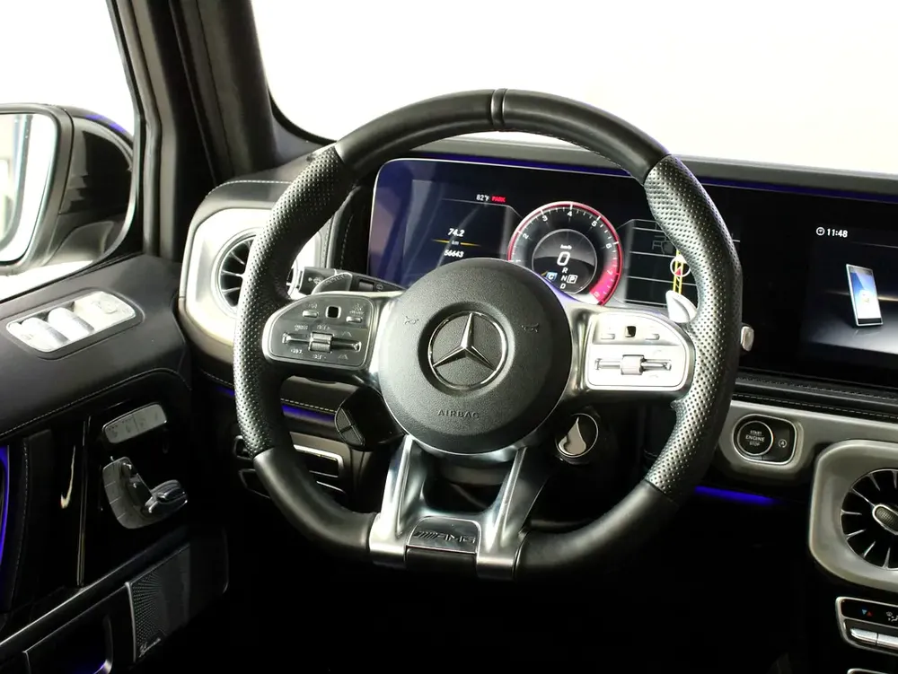 2021 - Mercedes-Benz G 63 AMG V8 with warranty - Image 17
