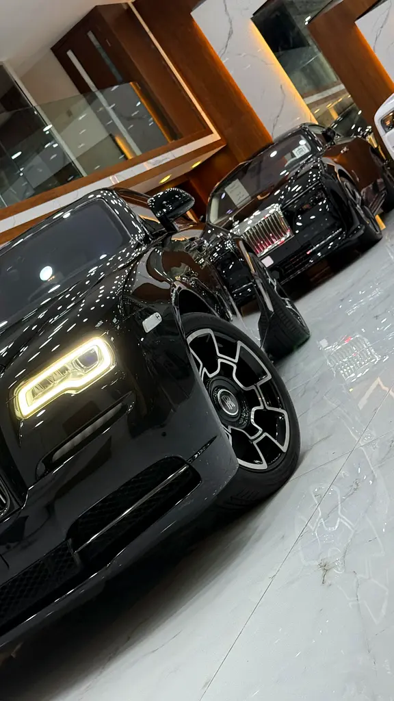 Rolls-Royce Wraith Black Badge - Image 11