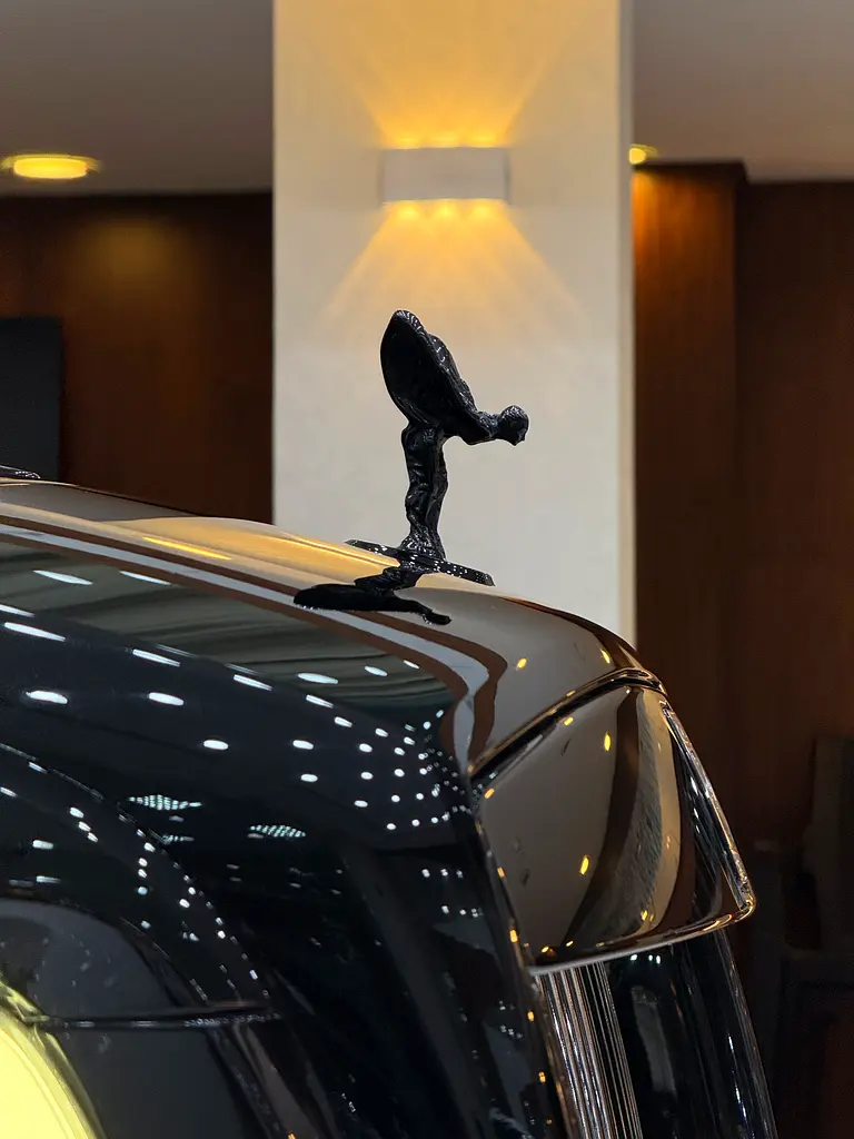 Rolls-Royce Wraith Black Badge - Image 7