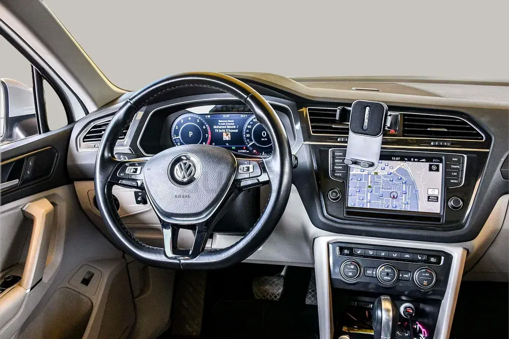 AED 1048/month | 2017 Volkswagen Tiguan 4motion | GCC Specs | Ref#425503 - Image 10